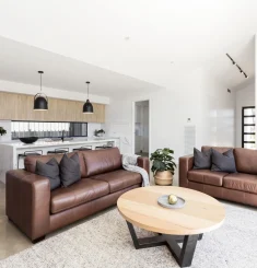 ABOUT SECTION - CLEAN HOME